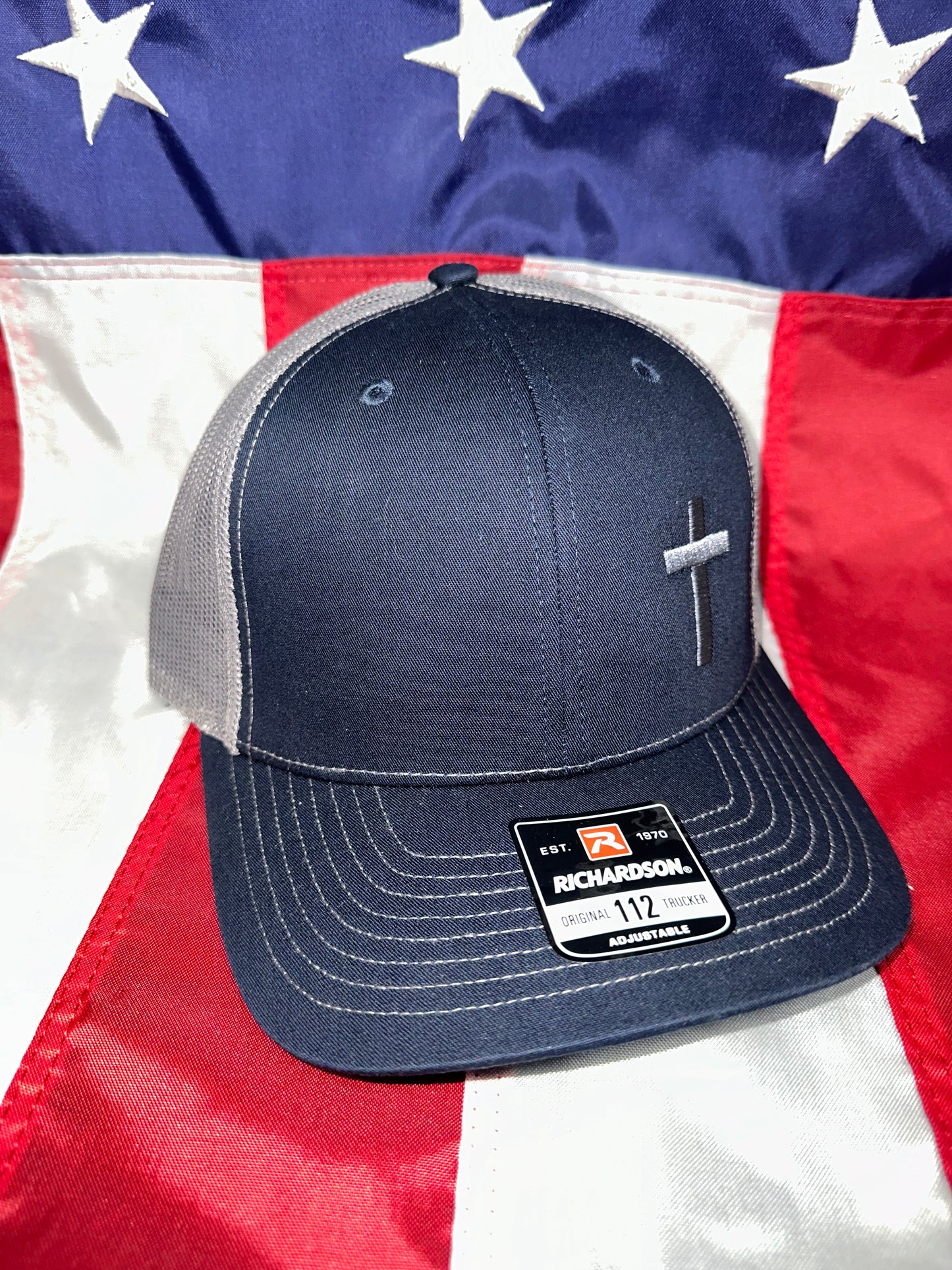 CHRISTIAN CROSS - TRUCKER HAT